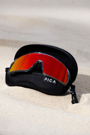 Okulary sportowe PICA OLOR czerwone fotochromowe